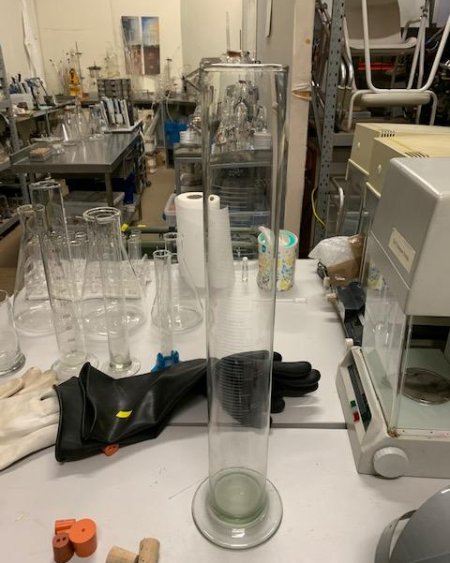 test tube rack and tubes